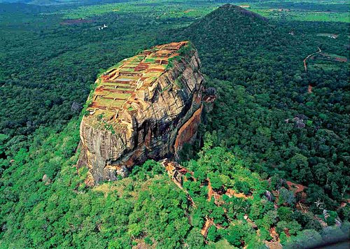 Places To Visit In Sri Lanka: A Comprehensive Travel Guide
